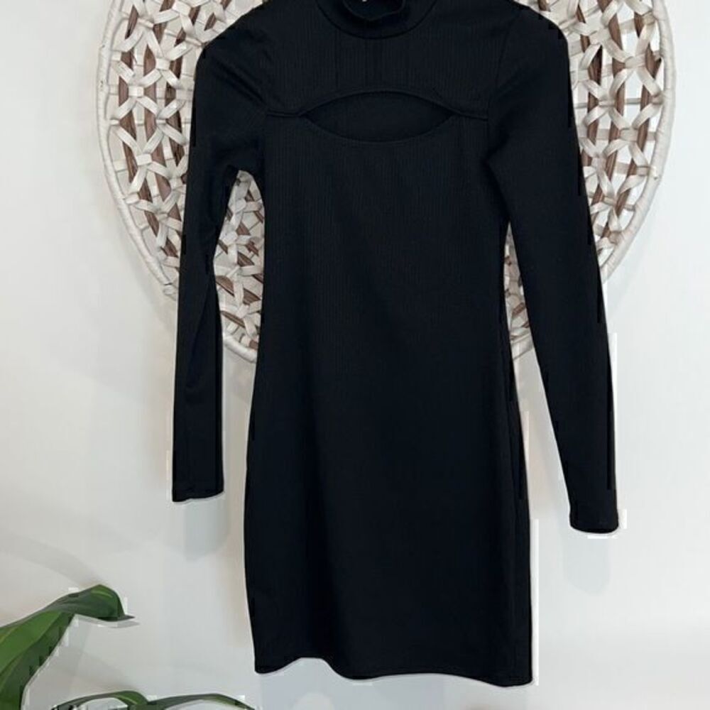 Rewind black keyhole cutout bodycon dress size xsmall